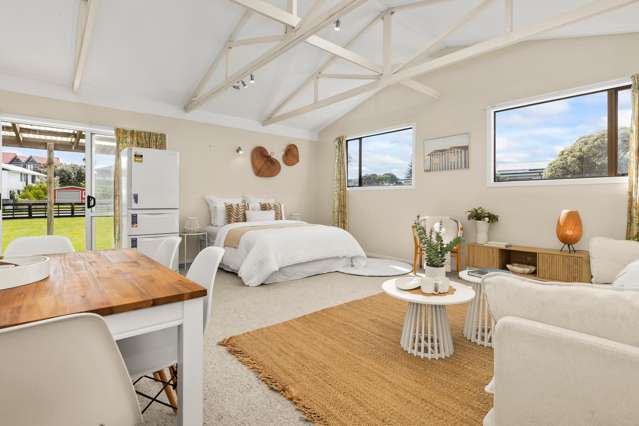 2 Hastings Street Waikanae Beach_2