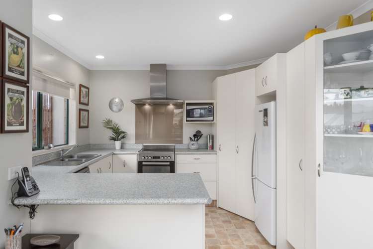 42 Highfields Drive Katikati_5