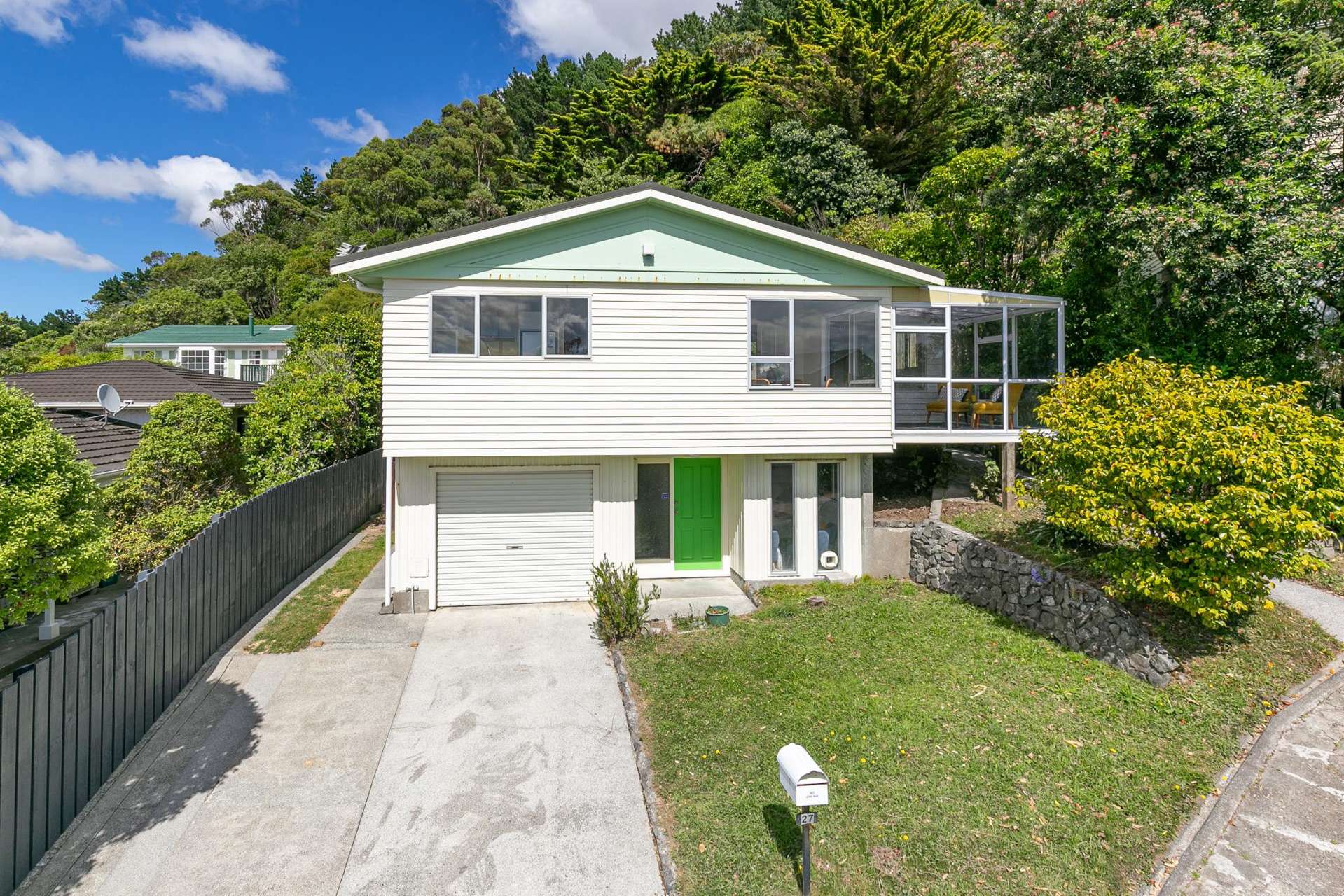 27 Turriff Crescent Tawa_0
