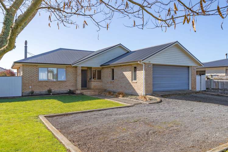 24 Charles Street Carterton_21