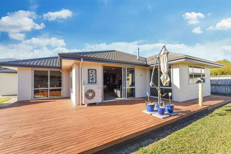 13 Kebal Place Stoke_4