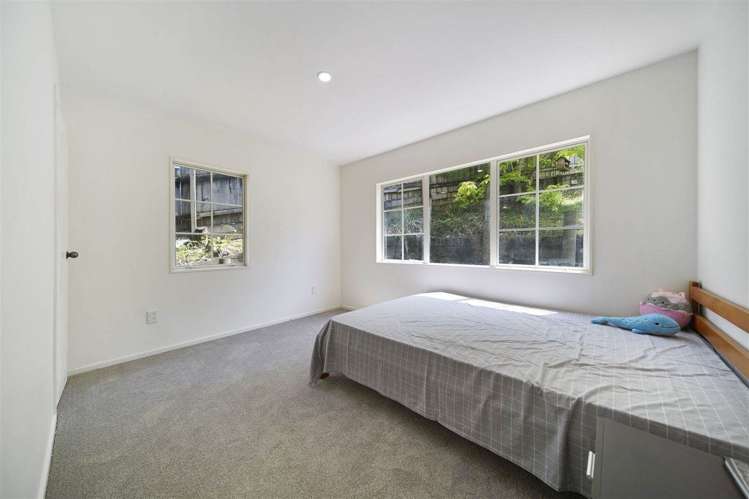 1B Highgrove Lane Totara Vale_7