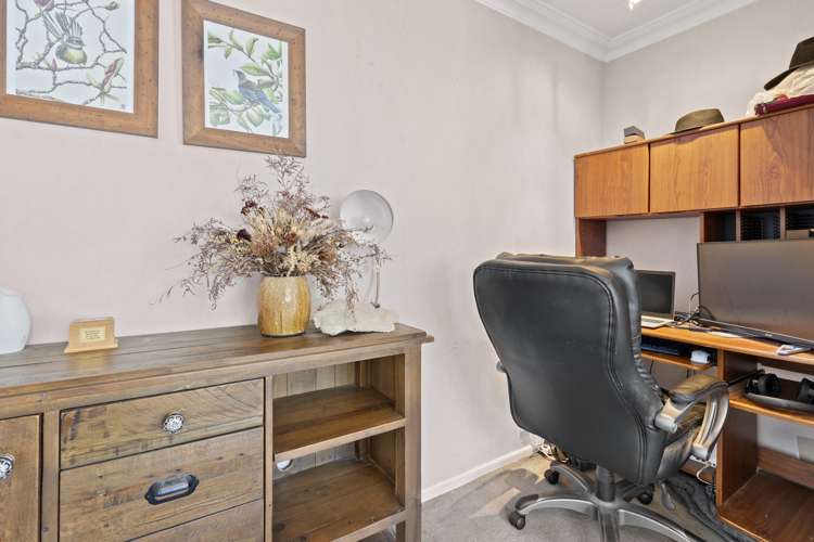 8 Omaha Grove Totara Park_5