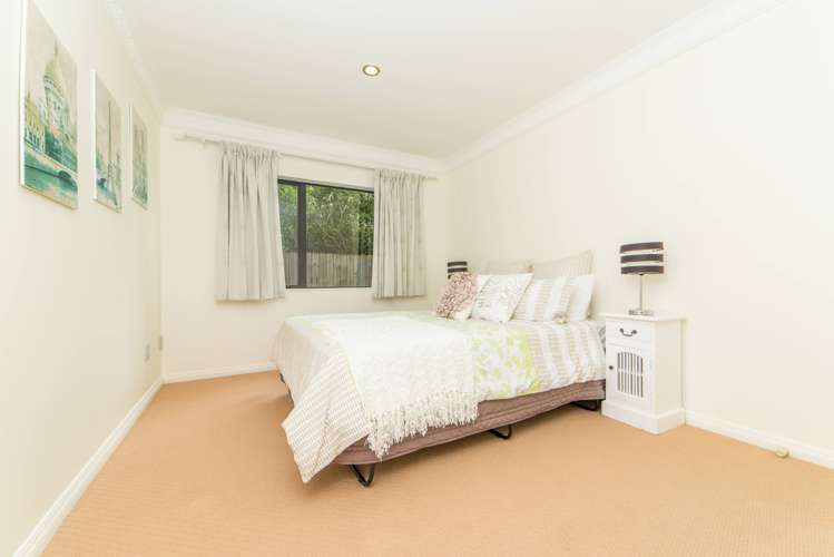 27 Medallion Drive Oteha_22