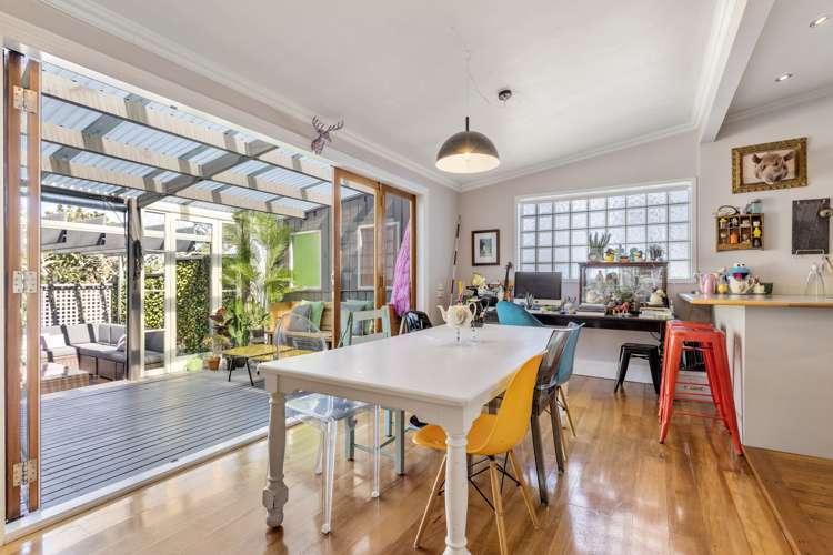 5 Ewen Alison Avenue Devonport_6