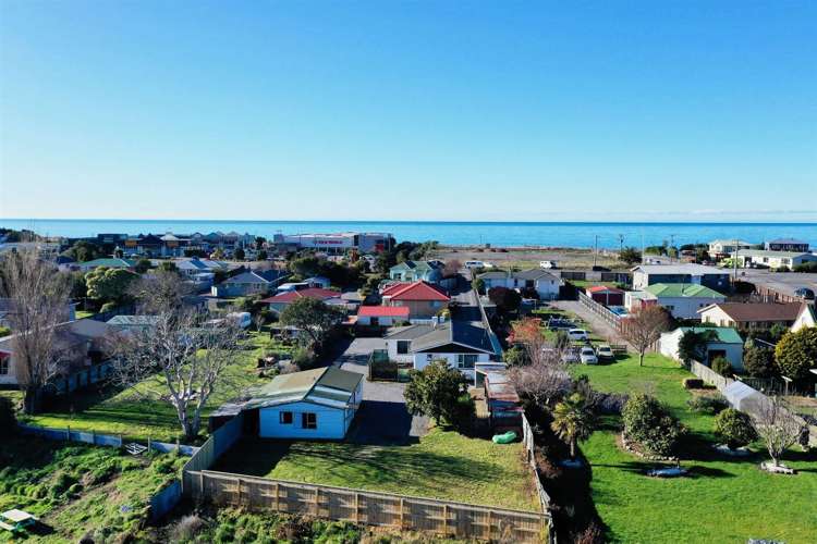 121a Beach Road Kaikoura_10