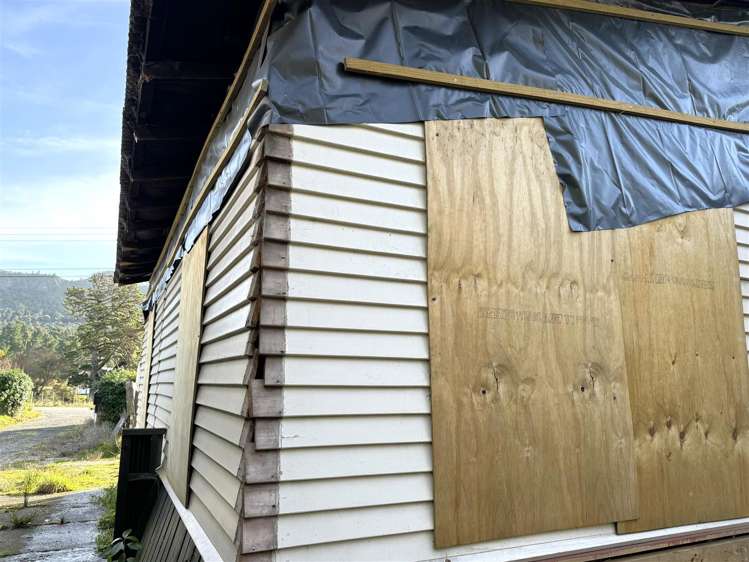 426 State Highway 6 Coal Creek_25