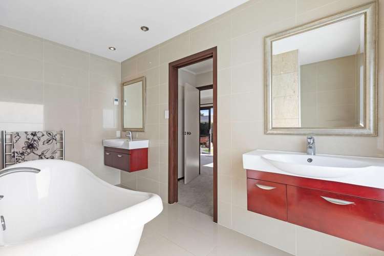 341 Levers Road Matua_21