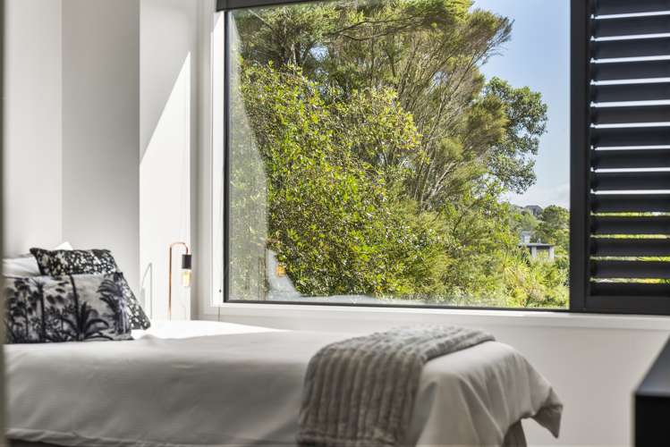 10a Surville Place Mairangi Bay_15