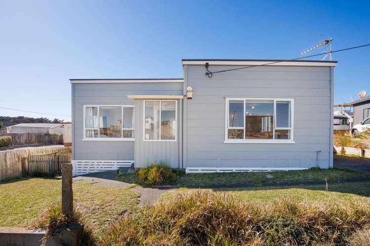 13 Nelson Street Foxton Beach_25