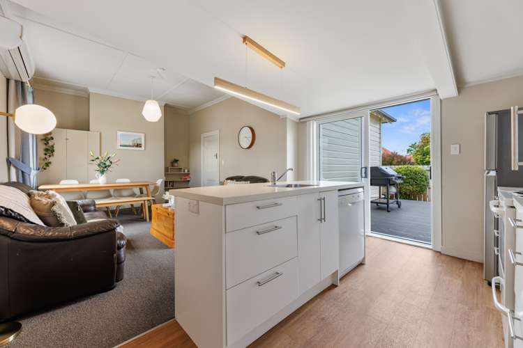 183 Bay View Road South Dunedin_11