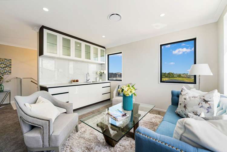 19 Meadowridge Drive Flat Bush_8