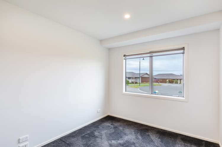 8 The Pheasant Tail Nukuhau_11