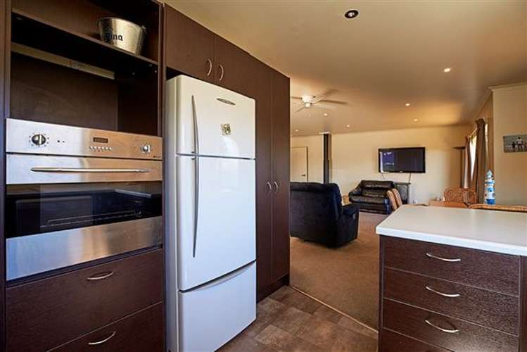 143a Beach Road Kaikoura_14