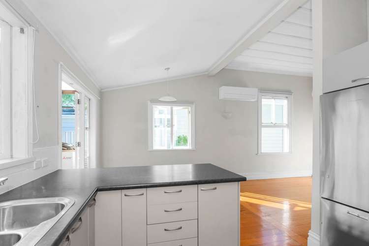 10 Bright Street Eden Terrace_12