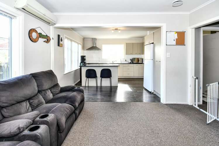 33 Thomas Road Mangere_3