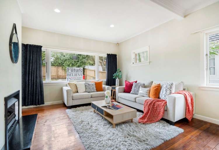 11A Oakdale Road Mt Roskill_1