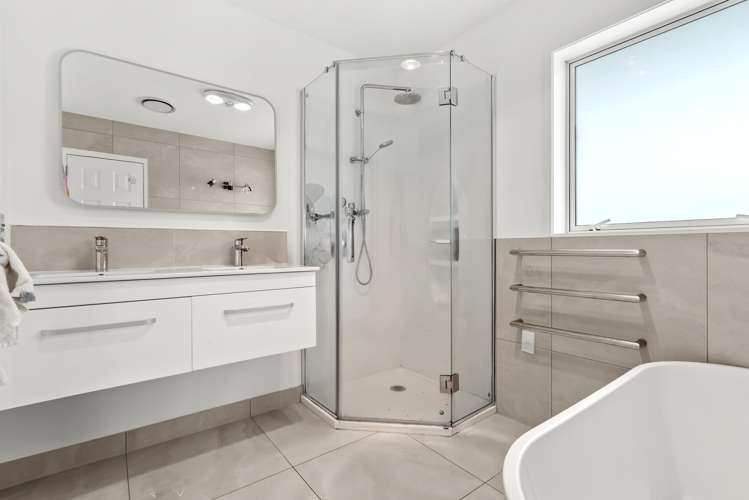 19 Halberg Street Papakura_8