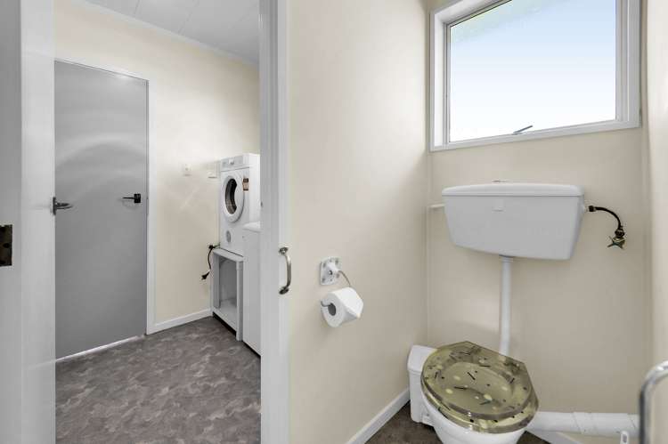 52 Leslie Street Waiau_13