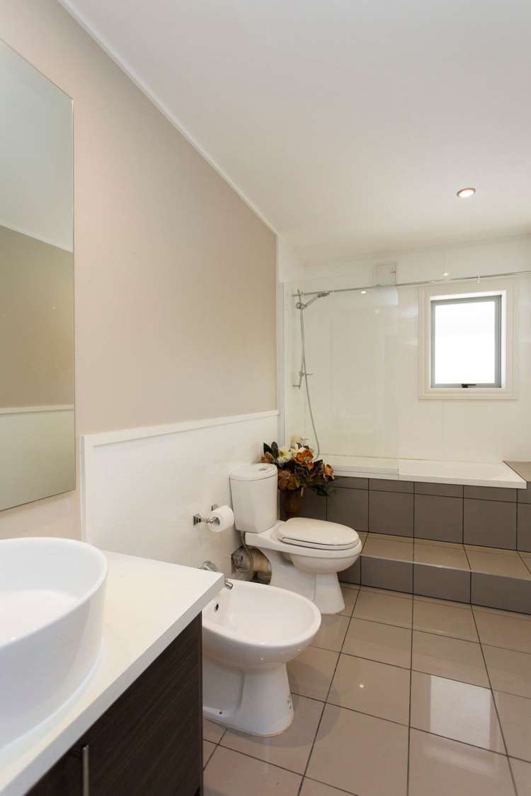 6 Jordan Street Island Bay_10