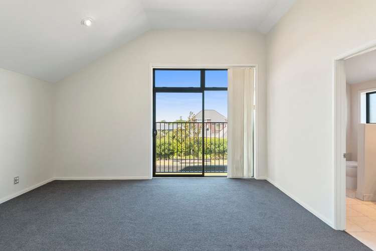 3 Bottle Lake Drive Parklands_12