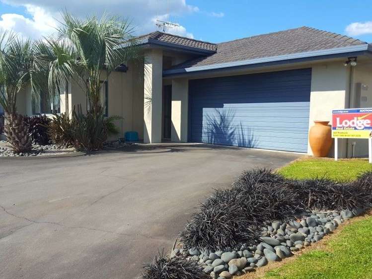 14 Pointon Glade Grandview Heights_14