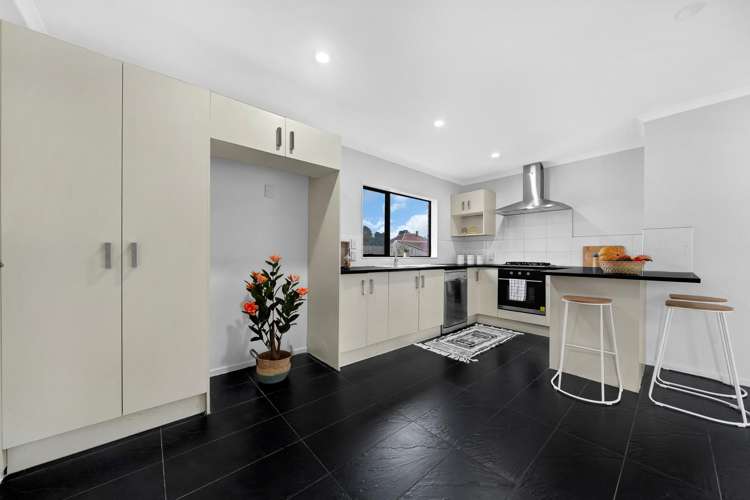4C Kelkirk Street Kelston_8