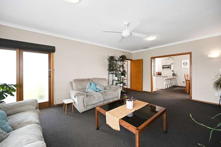 15 Tomin Road Glenview_26