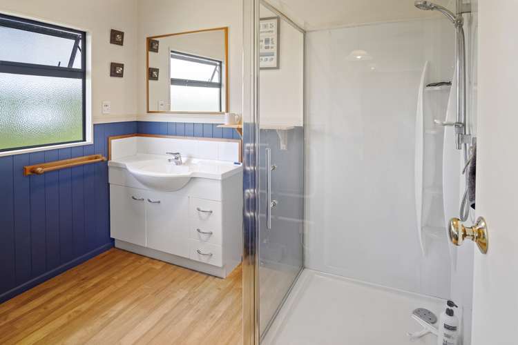 123 Grove Road Te Pahu_11