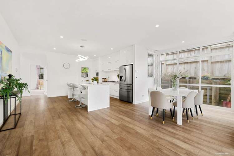 105 Medallion Drive Oteha_13