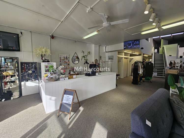 E/8-12 Link Drive Wairau Valley_5