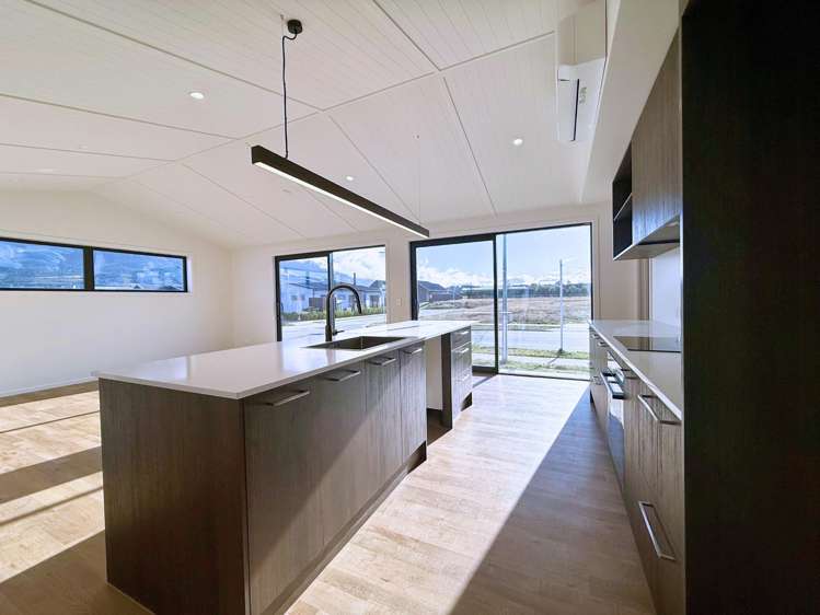 1 Guthrie Street Lake Hawea_7