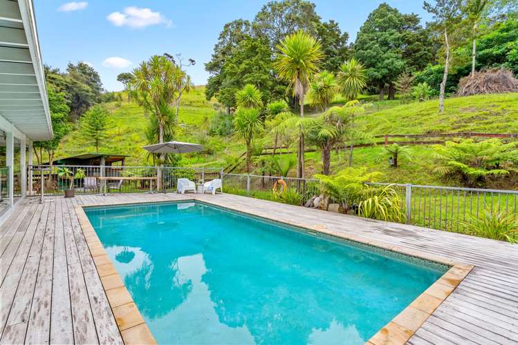 59 Ashton Road & Birdsall Road, Whangateau Leigh_24