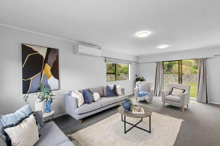 8 Bogle Grove Stokes Valley_10