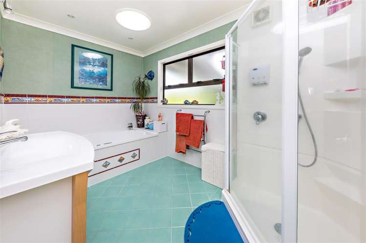 99b Woodglen Road Glen Eden_14