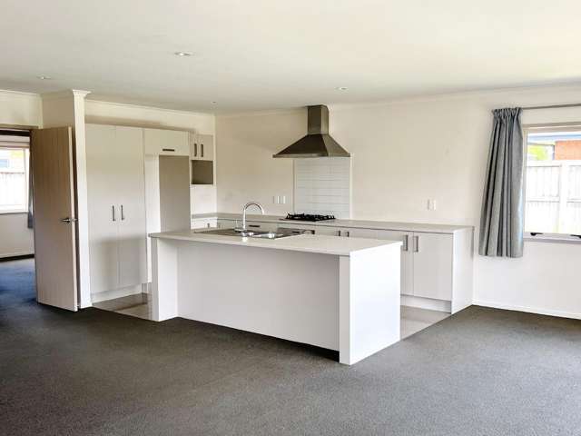 2 Derwent Place Flagstaff_1