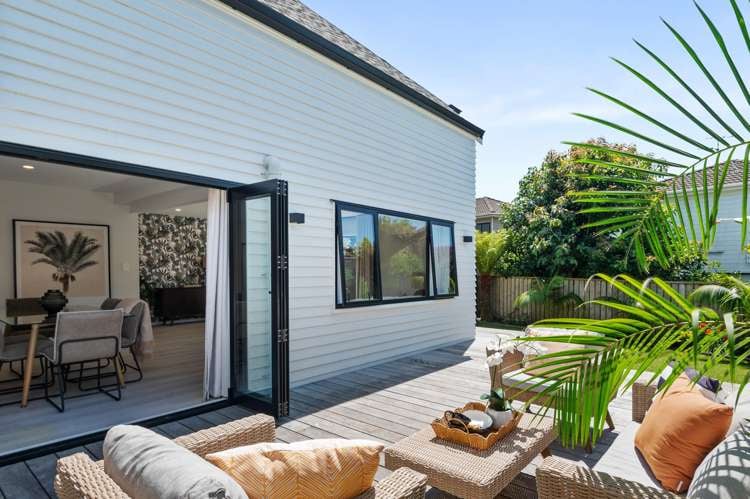 1/4 Whitworth Road Mount Eden_13