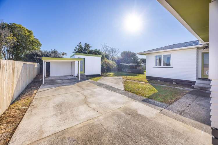 17 Keats Crescent_2