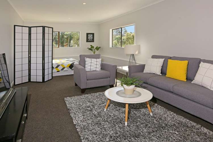 13 Township Road Waitakere_16