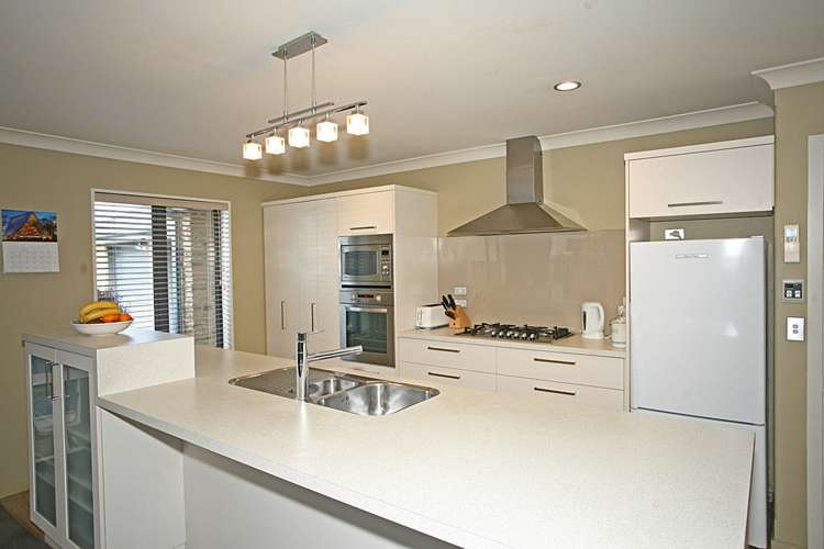 265 Southfield Drive Lincoln_19