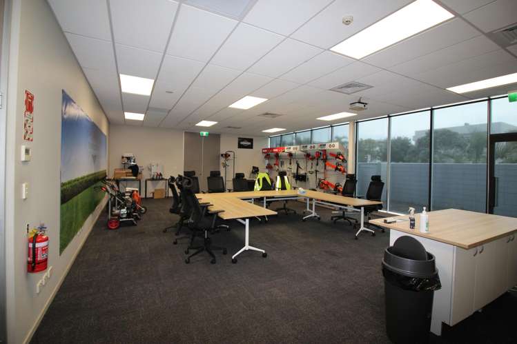 54 Apollo Drive Albany_11