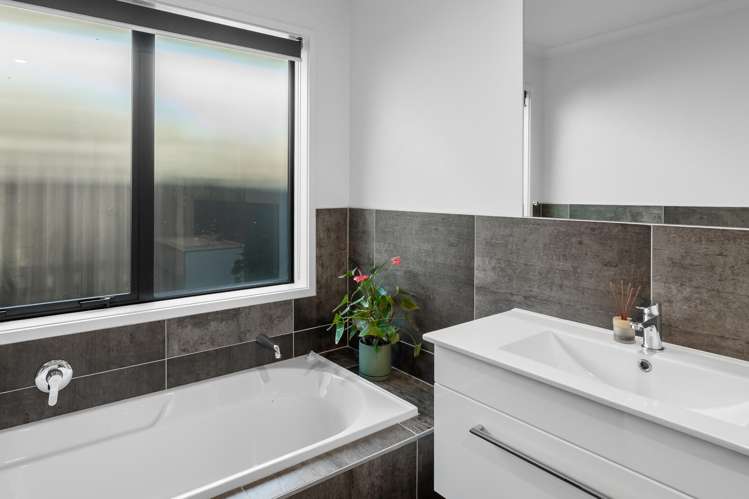 18 Tomairangi Crescent Pukekohe_11