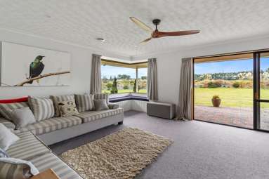 206 Winchester Geraldine Road_1