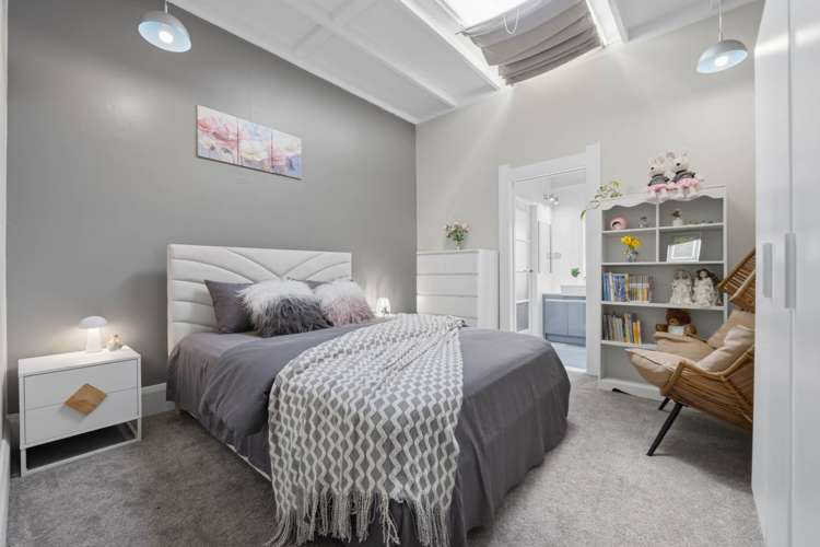 75 Alberton Avenue Mount Albert_13