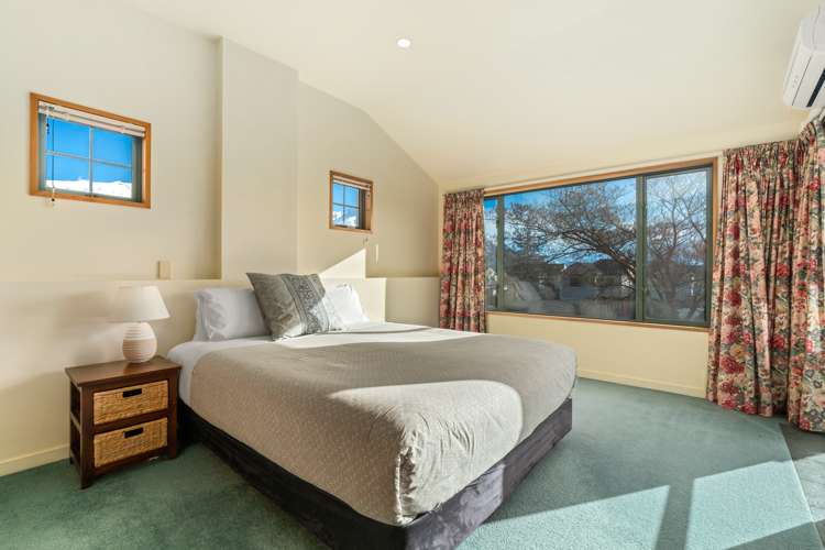 22 Tenby Street Wanaka_12