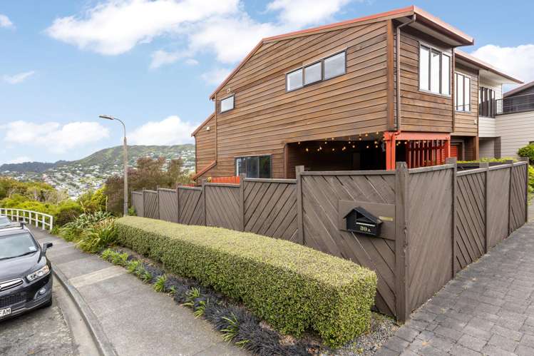 39a David Crescent Karori_23