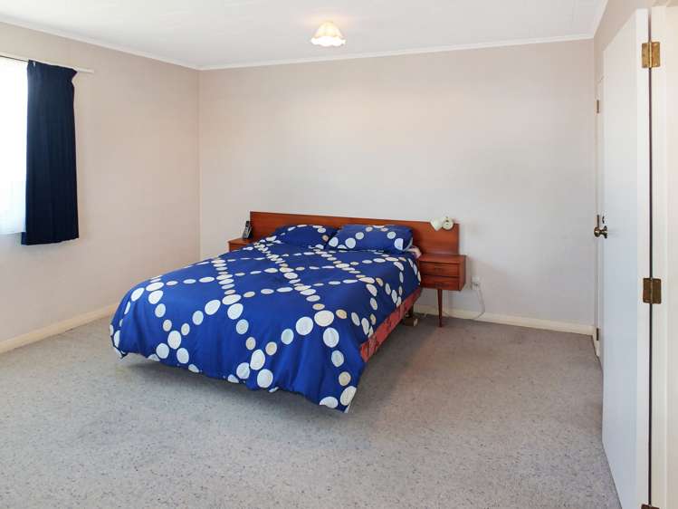 12 Roore Street Foxton Beach_15