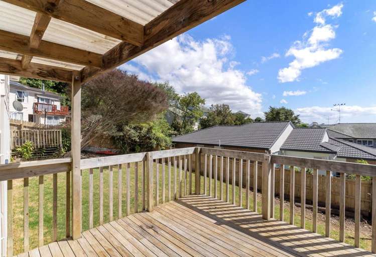 179 Solar Road Glen Eden_8
