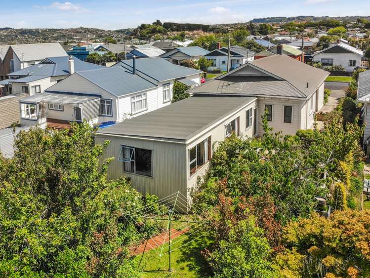 64 Botha Street Tainui_23