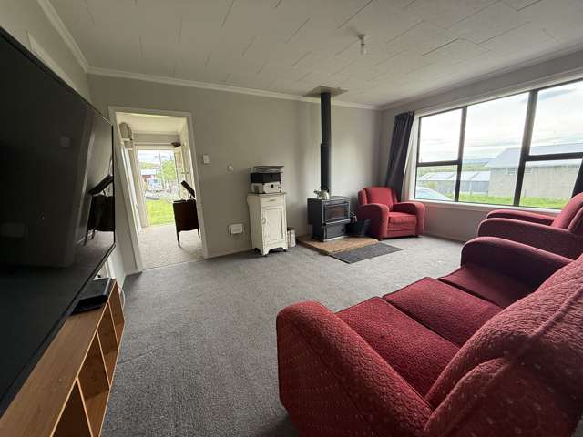 25 Torquay Street Kaitangata_2